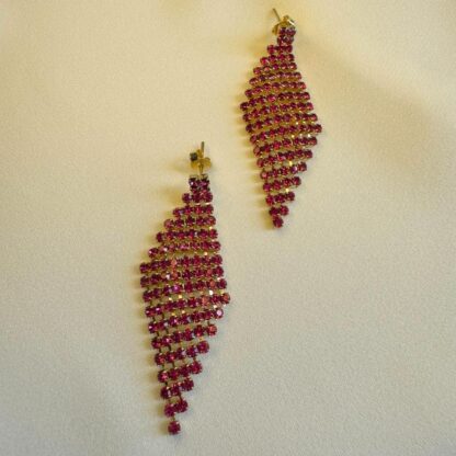 Brinco zircônia rosa banhado a ouro 18k